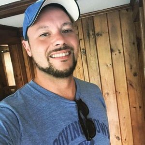 Meet your Posher, Adam